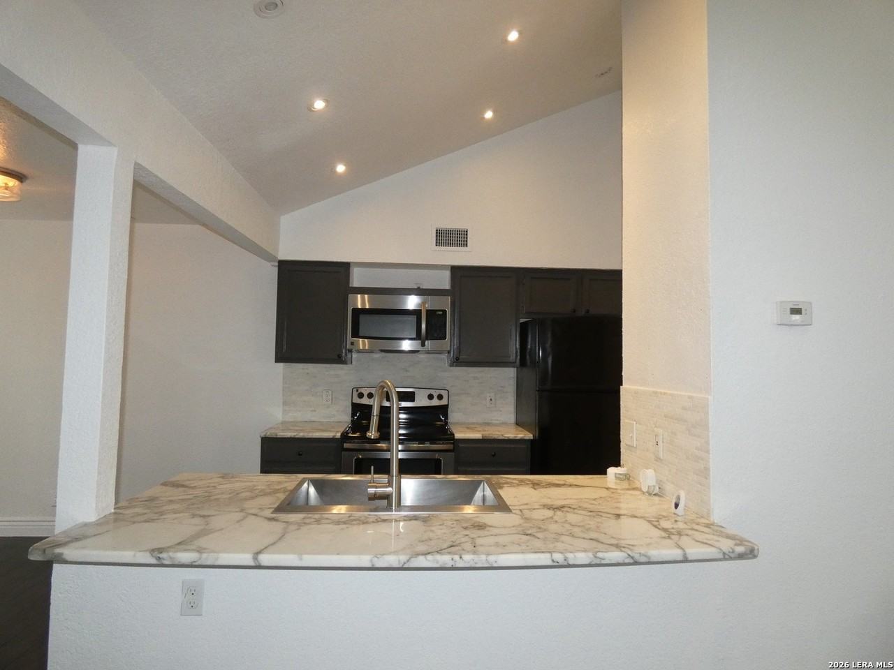 14745 Babcock Rd Apt 610 #610 - Photo 4 of 17