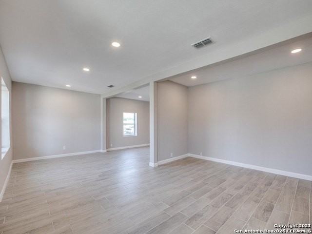 4238 Commercial Ave - Photo 3 of 13