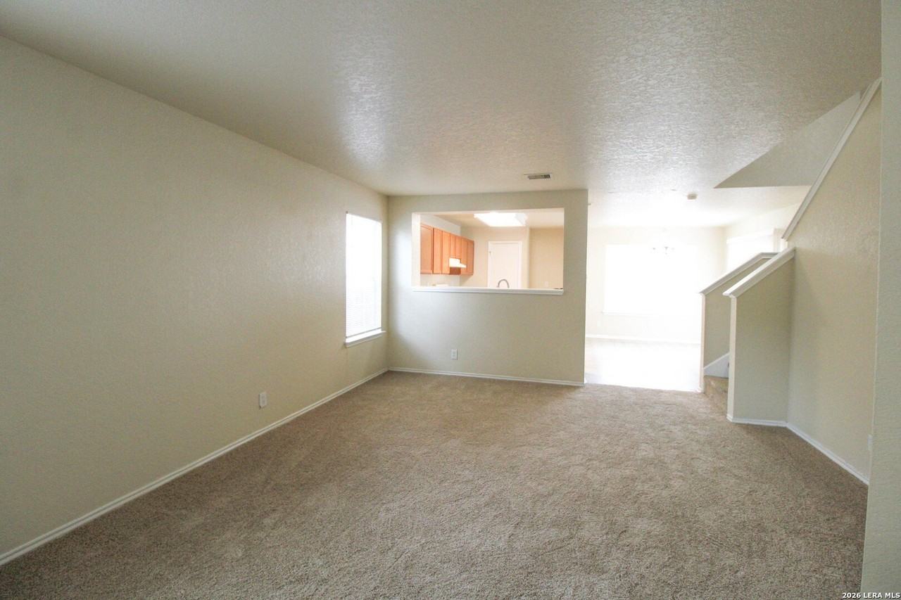 16122 Branching Oaks - Photo 6 of 47