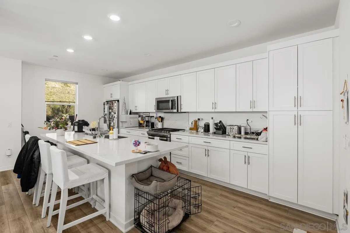 3068 Marquee Way - Photo 2 of 20