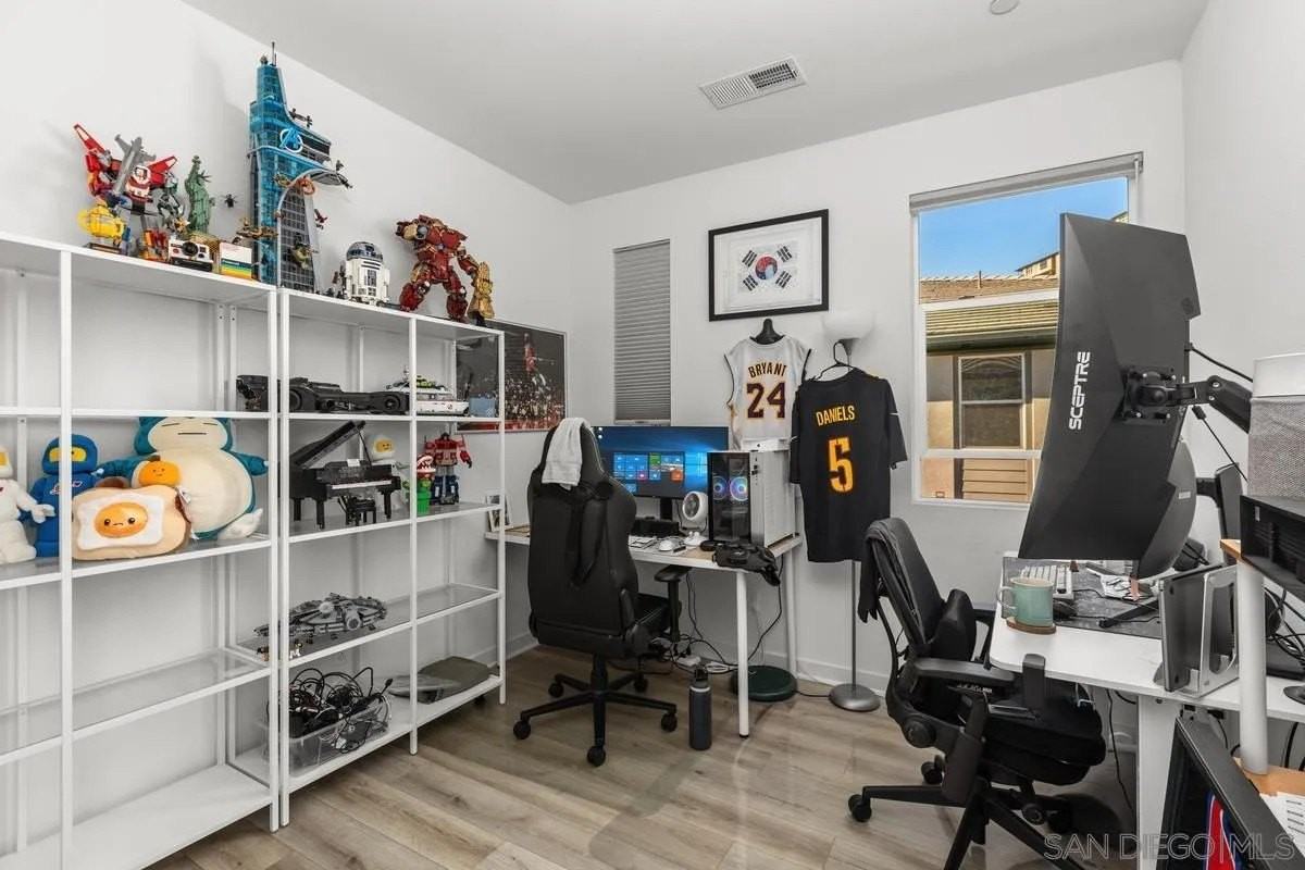 3068 Marquee Way - Photo 6 of 20