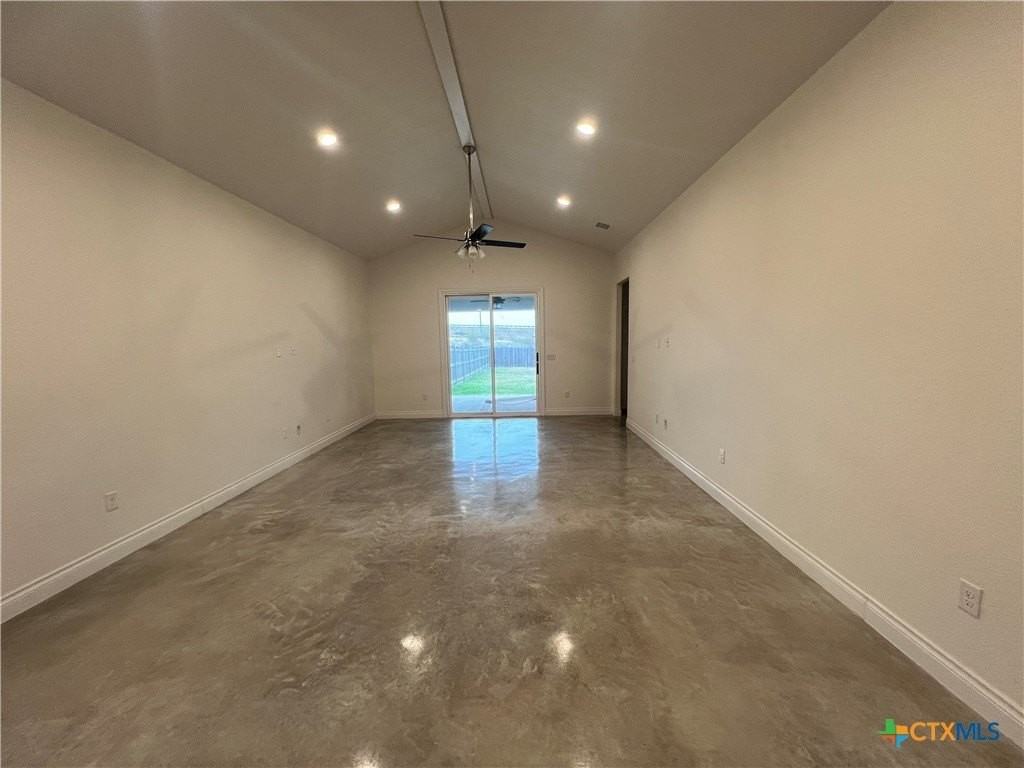 274 Kerlick Ln - Photo 7 of 22