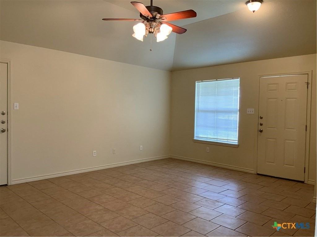 2401 Paul Revere St Unit B #B - Photo 2 of 6