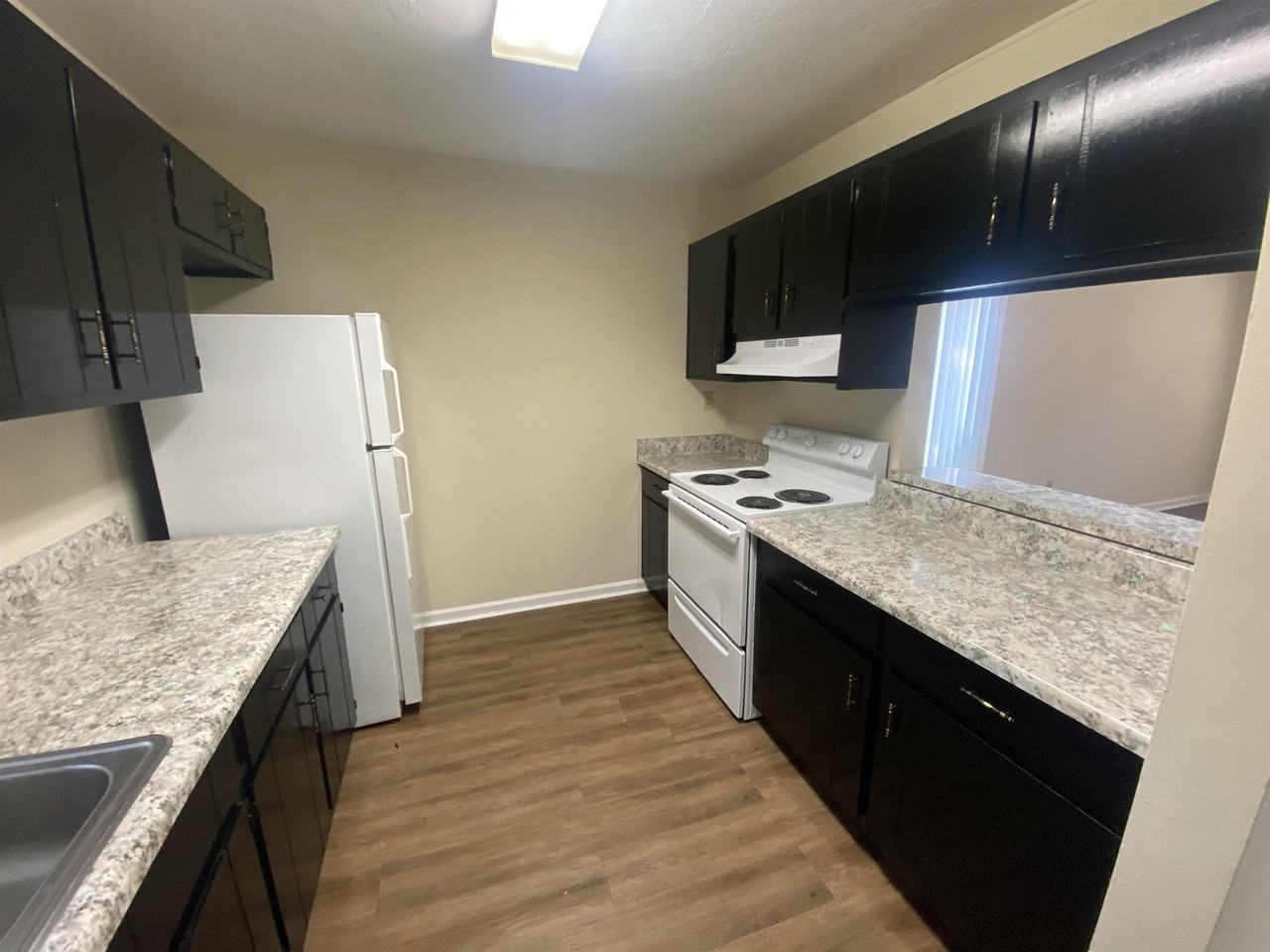 1403 Mccauley Rd Apt C #C - Photo 6 of 23