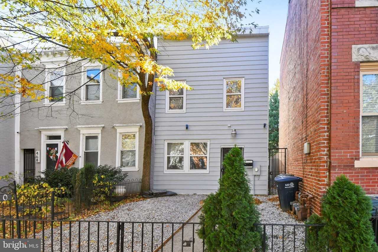 470 Ridge St Nw - Photo 3 of 25