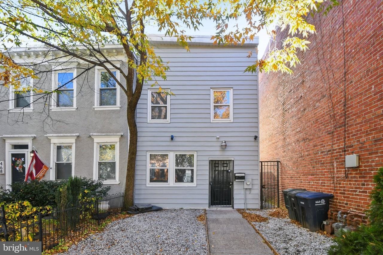 470 Ridge St Nw - Photo 4 of 25