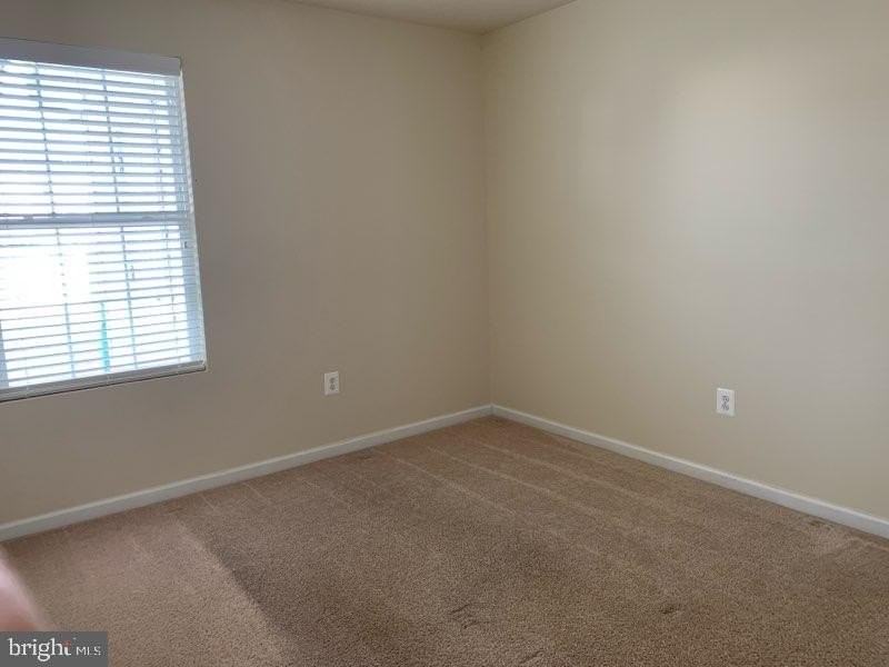 20549 Asheville Dr - Photo 4 of 24