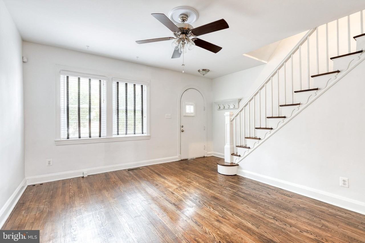 6843 Dunbar Rd - Photo 6 of 25