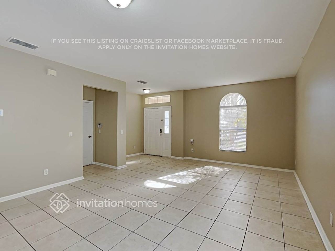 1957 Marsh Hawk Dr - Photo 4 of 19