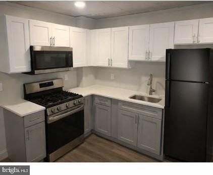 84 Carpenter St - Photo 5 of 14