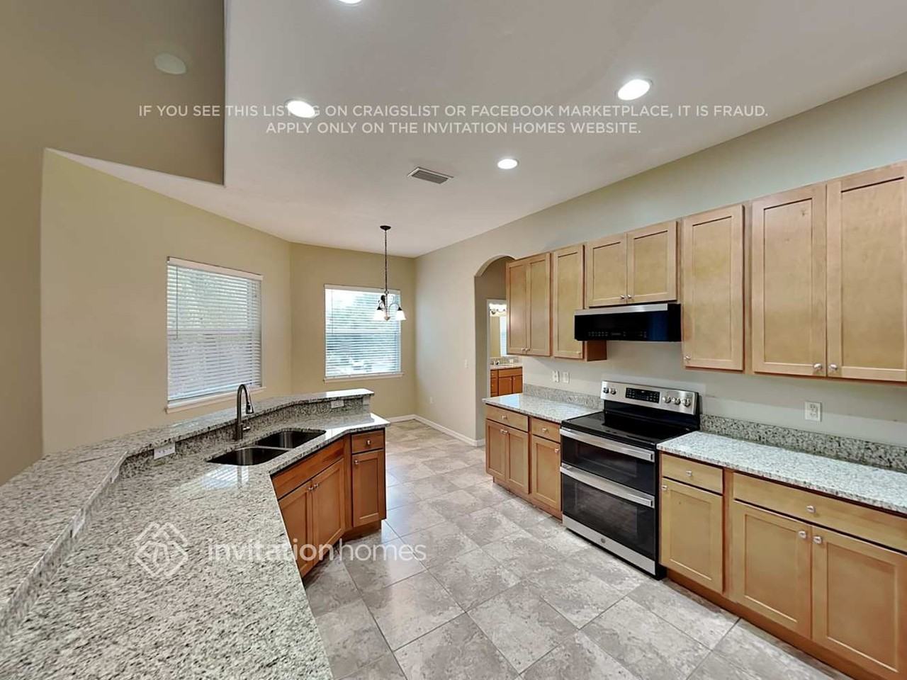 1731 Southern Oak Loop - Photo 7 of 25