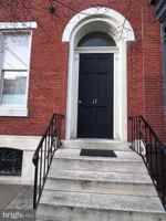 featured image of 17 E Walnut St Apt 3 #3