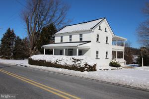 featured image of 921 Ranck Rd
