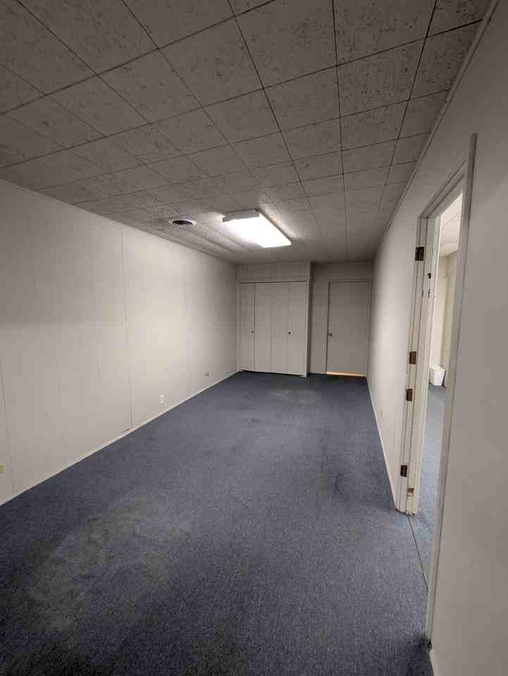 110 S Fulton St #1 - Photo 5 of 12