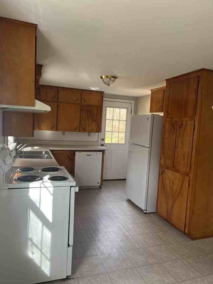 805 N Ray Rd #1 - Photo 3 of 11