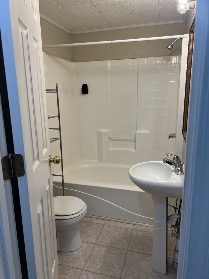 805 N Ray Rd #1 - Photo 7 of 11