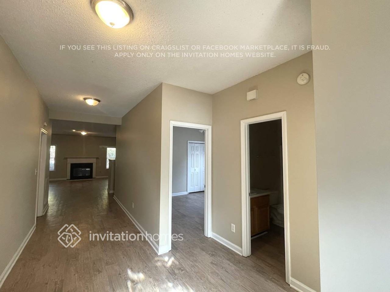 102 Brookview Ct - Photo 3 of 12