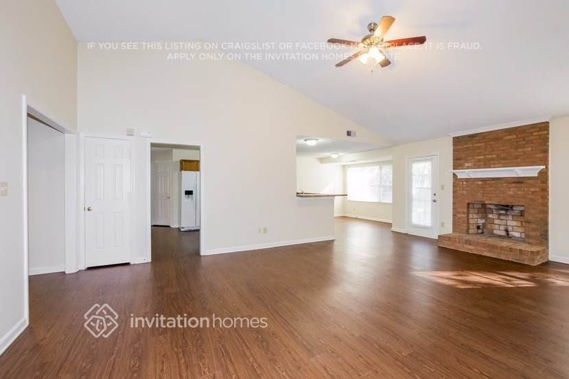 9918 Manbey Ct - Photo 3 of 16