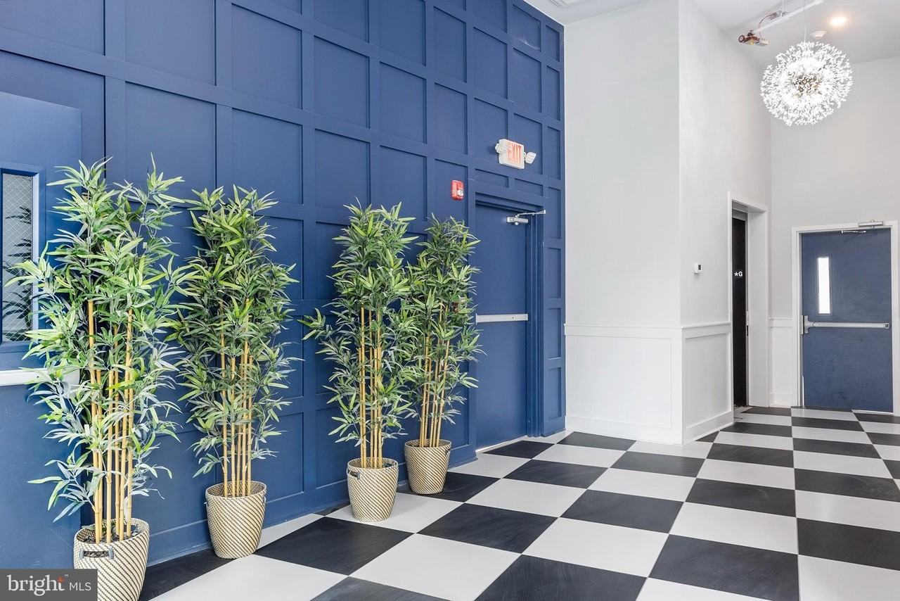 5102 Rochelle Ave Unit 1 #1 - Photo 7 of 10