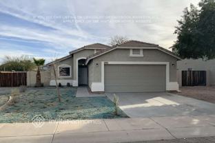 7223 S 16th Dr - Photo 1 of 1