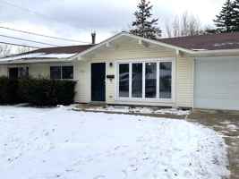 featured image of 903 Vine St