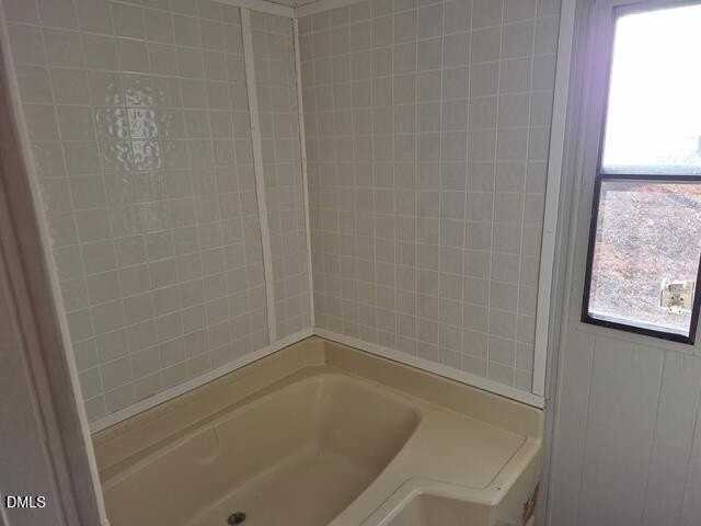 363 Owens Rd - Photo 3 of 10