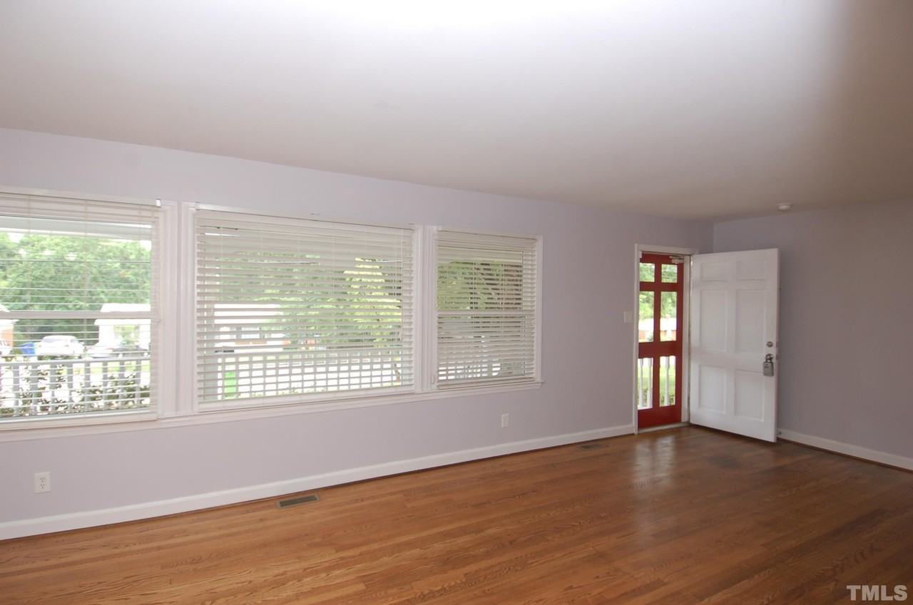 3105 Brentwood Rd - Photo 5 of 16