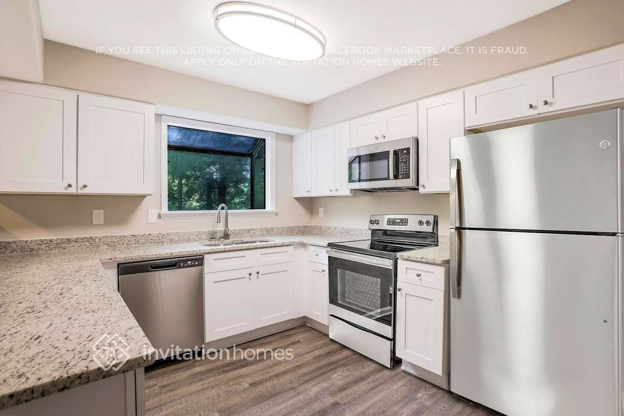 4782 Terrace Green Trce - Photo 7 of 23