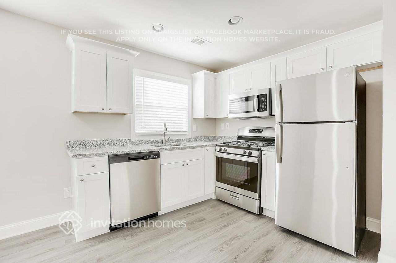 3815 Clovis Ct Nw - Photo 5 of 22