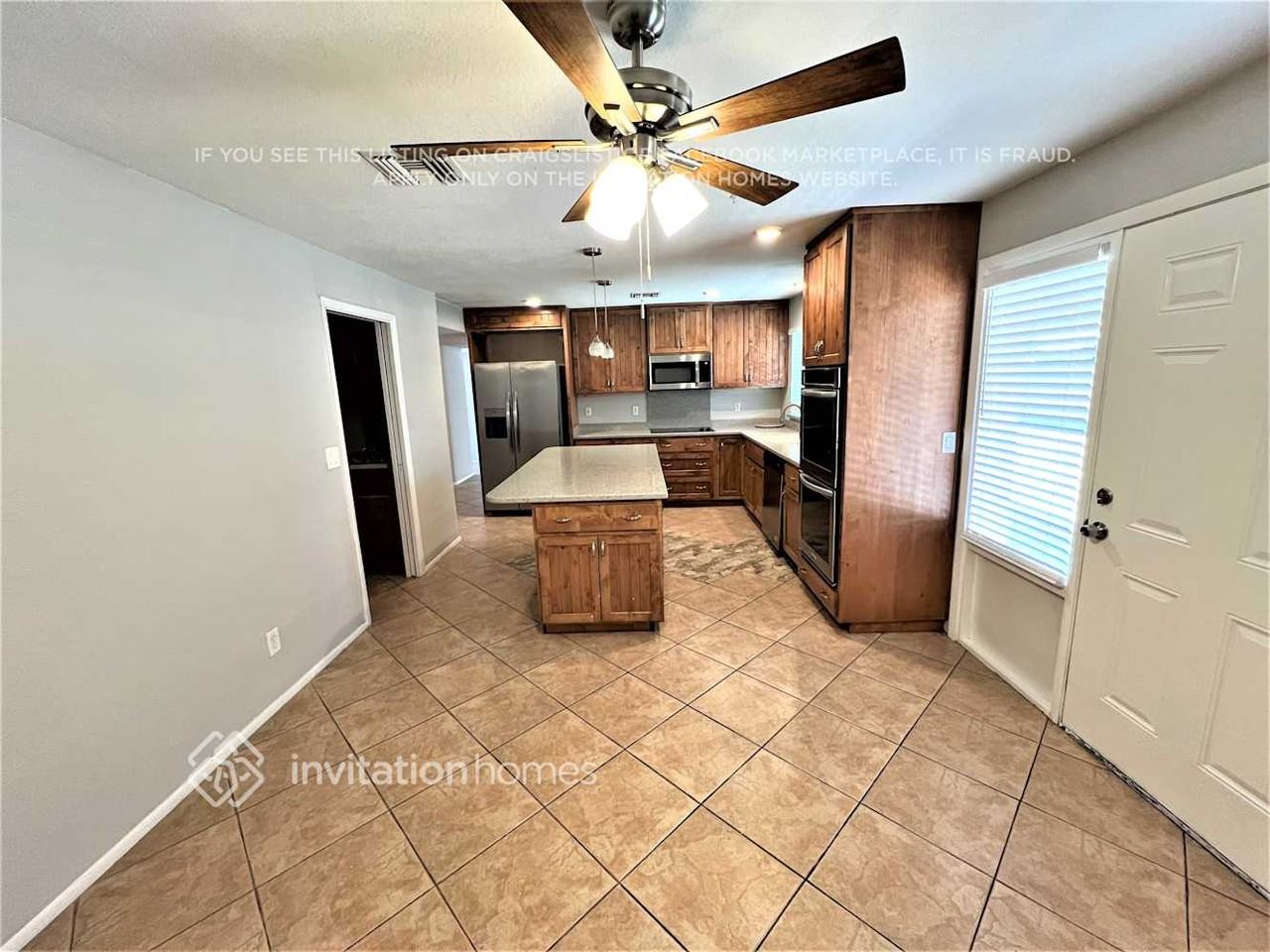 4923 W Rosewood Dr - Photo 3 of 11