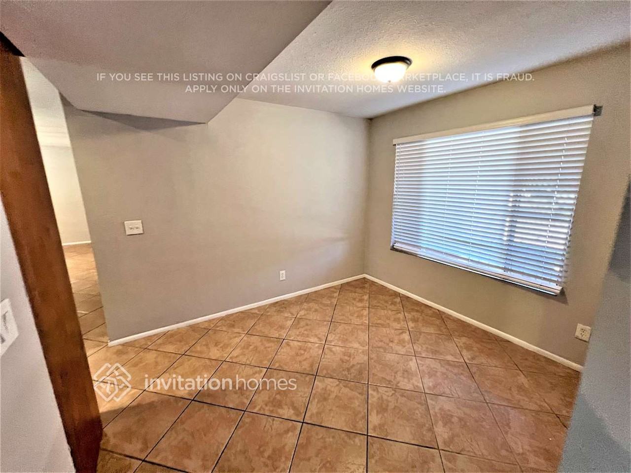 4923 W Rosewood Dr - Photo 5 of 11