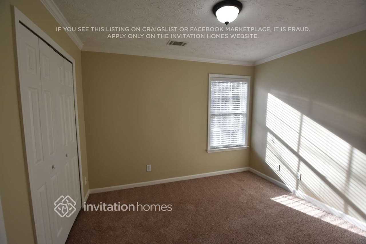 3665 Wake Robin Way - Photo 6 of 13