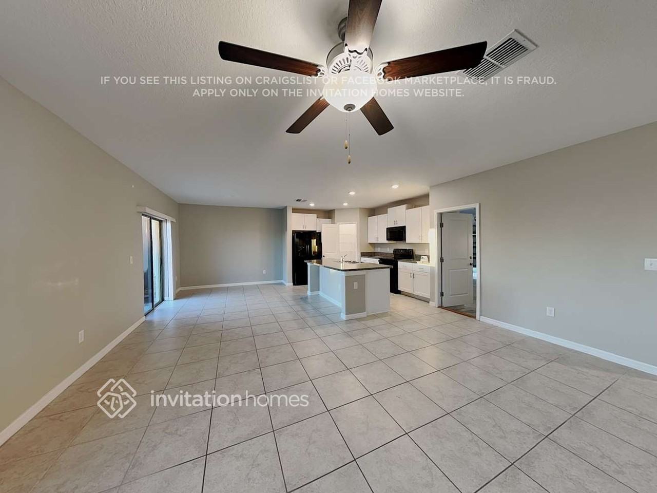 15618 Greenleaf Bay St - Photo 5 of 21