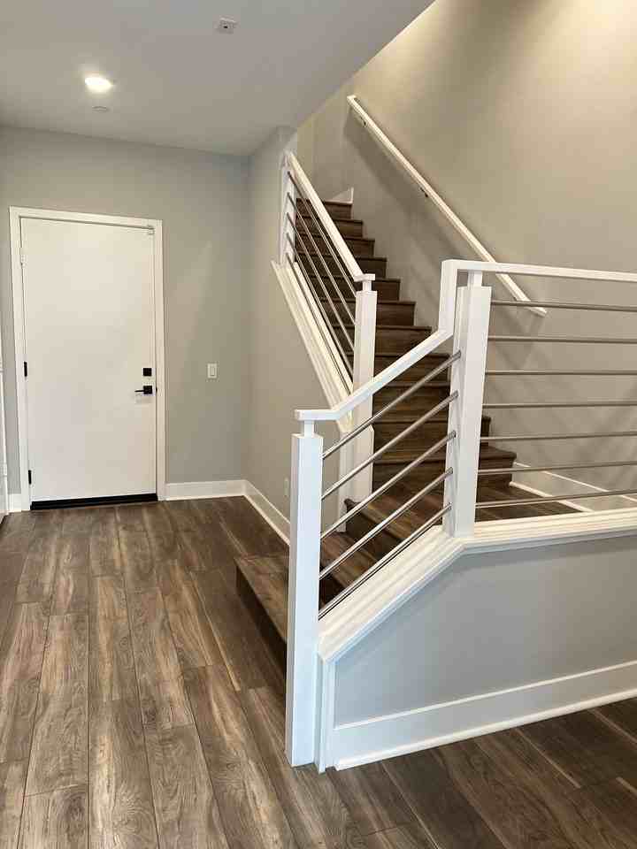 133 S Cessna Ln - Photo 2 of 38