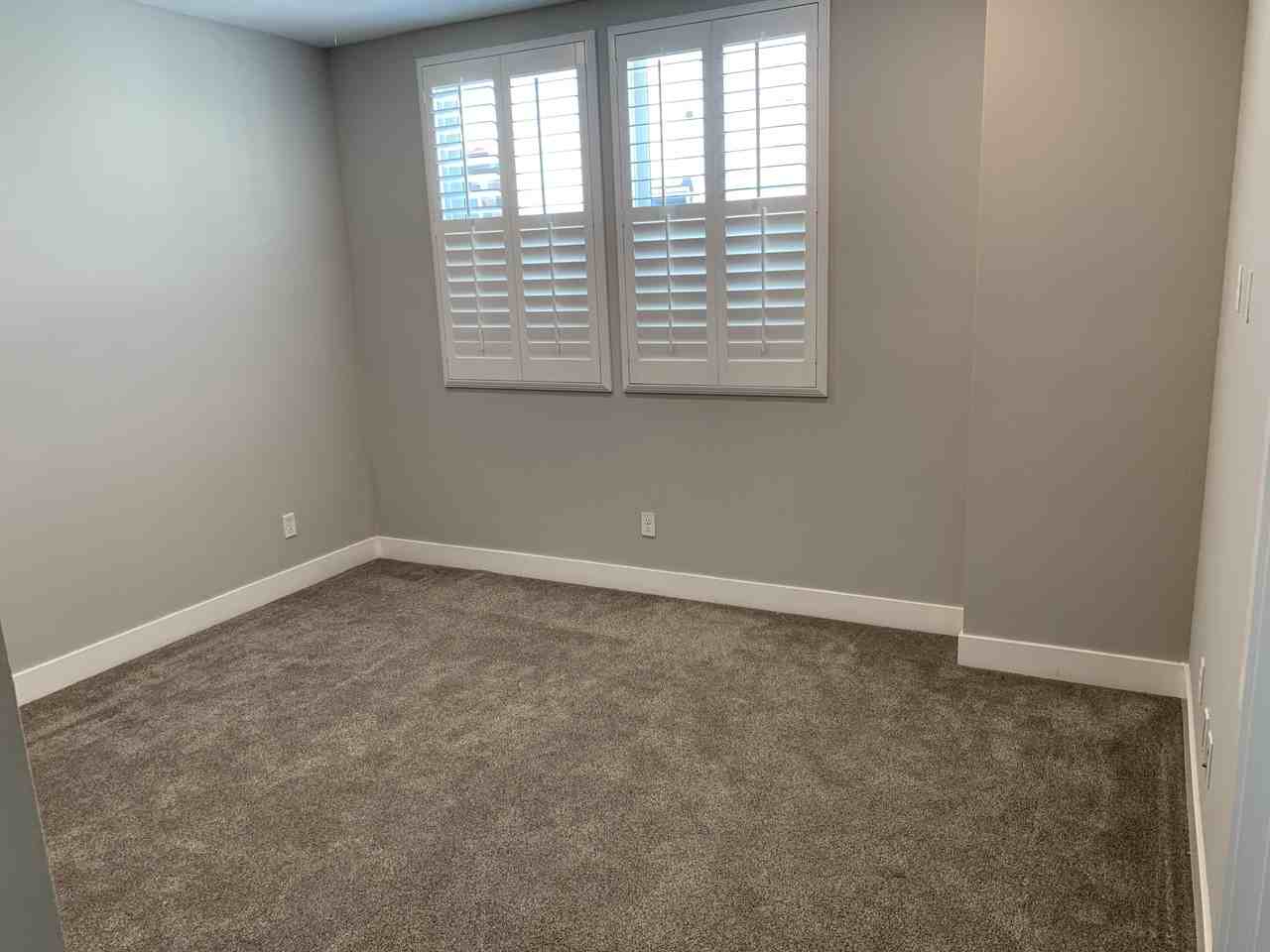 133 S Cessna Ln - Photo 3 of 38