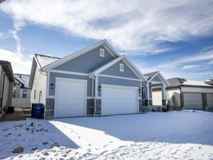 3253 W Oxford Loop - Photo 1 of 1