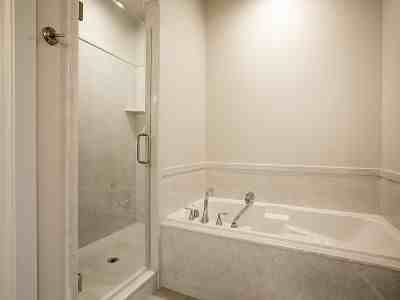 3253 W Oxford Loop - Photo 3 of 11