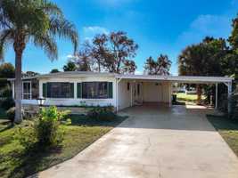 featured image of 909 Sequoia St #1