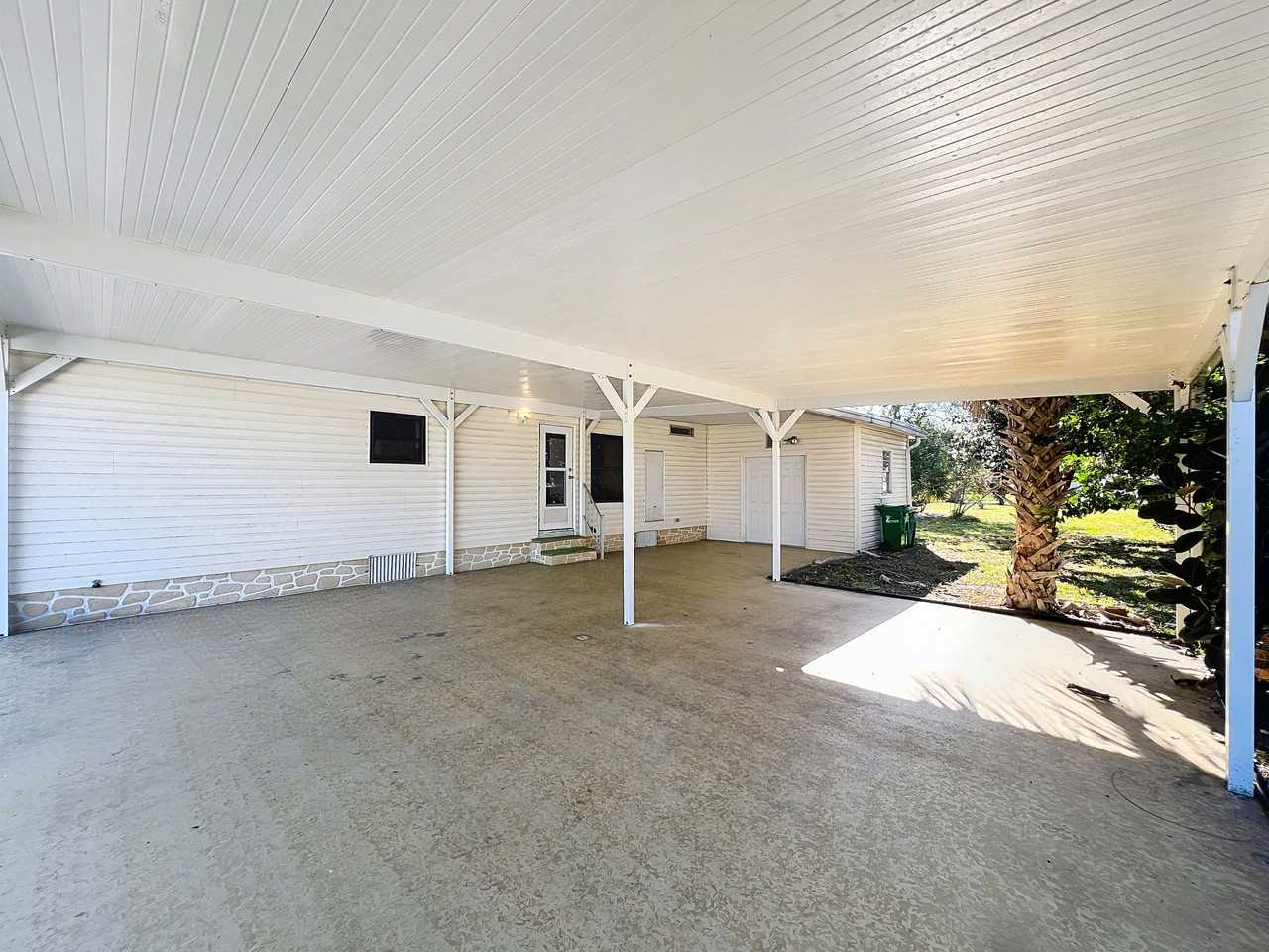 909 Sequoia St #1 - Photo 2 of 20