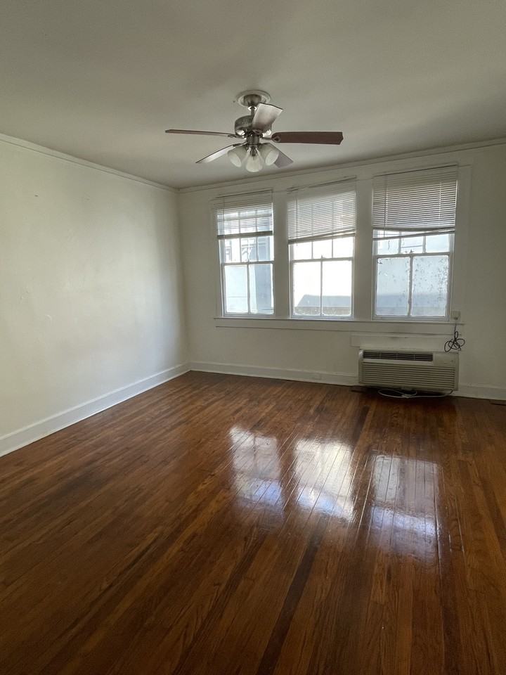 1617 Foucher St #5 - Photo 4 of 10