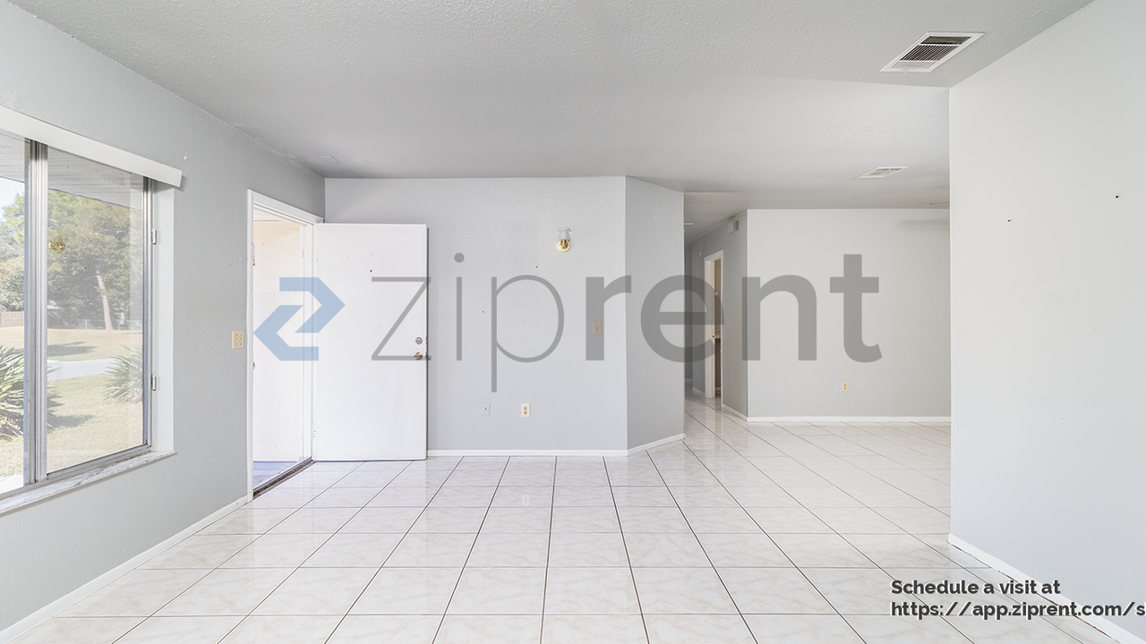 839 Chelsea Ave Ne #1 - Photo 4 of 19