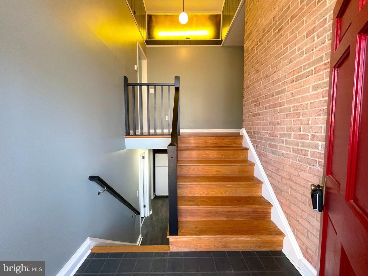 9457 Boyds Turn Rd - Photo 2 of 46