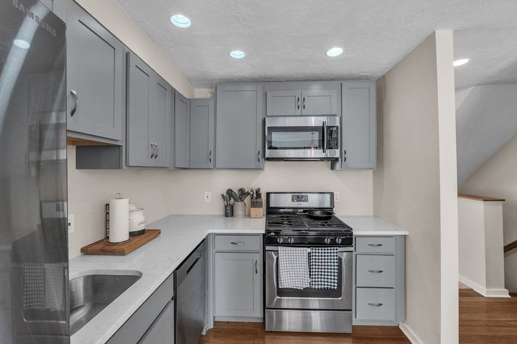 18 Merlin Ct - Photo 4 of 18