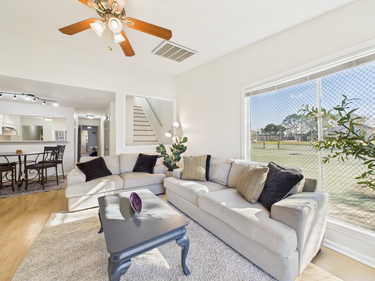 7836 Bateman Ln - Photo 7 of 45