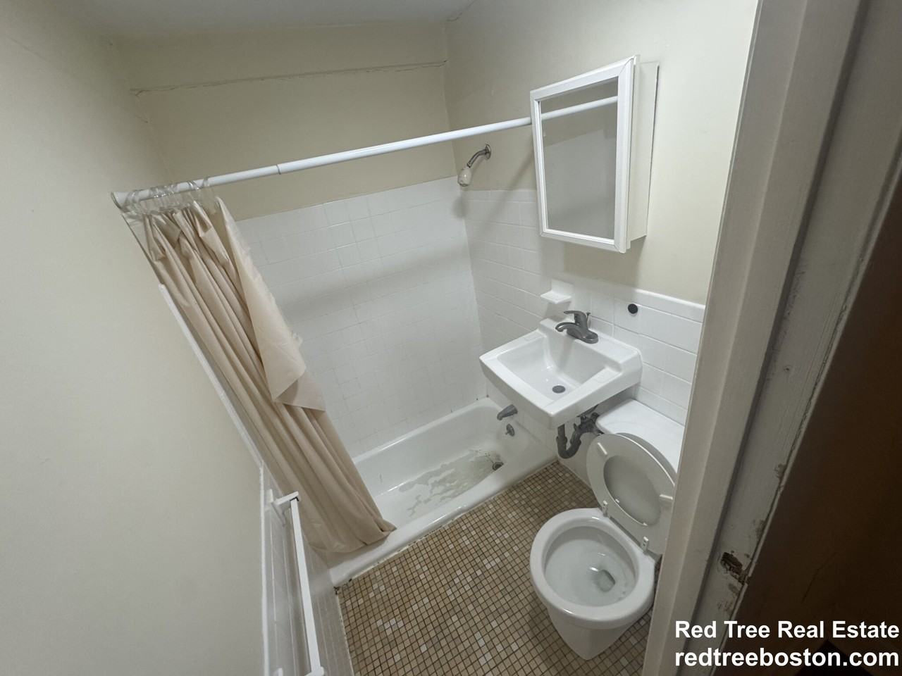 49 S Huntington Ave #B3 - Photo 6 of 10