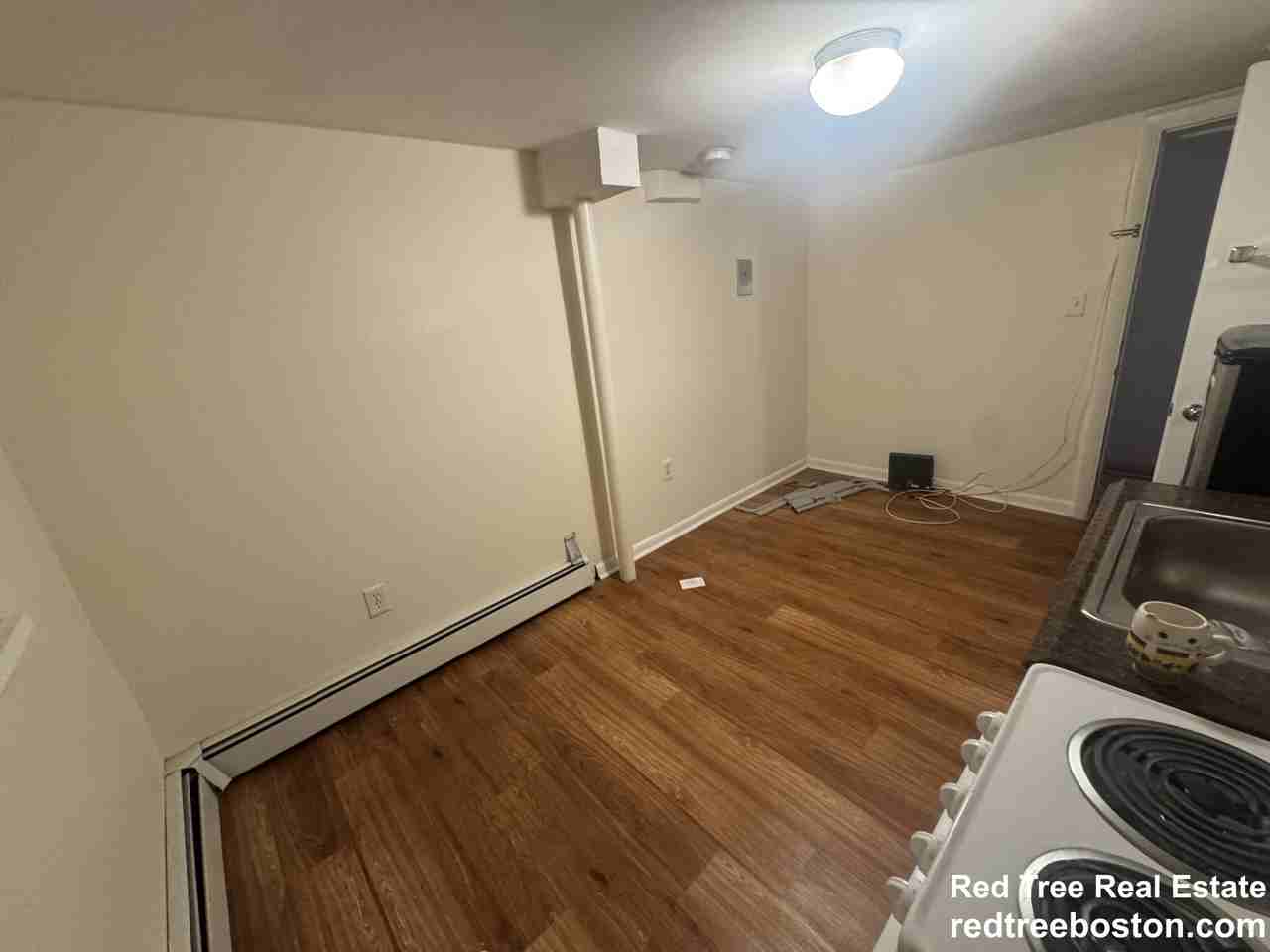 53 S Huntington Ave #B3 - Photo 5 of 9