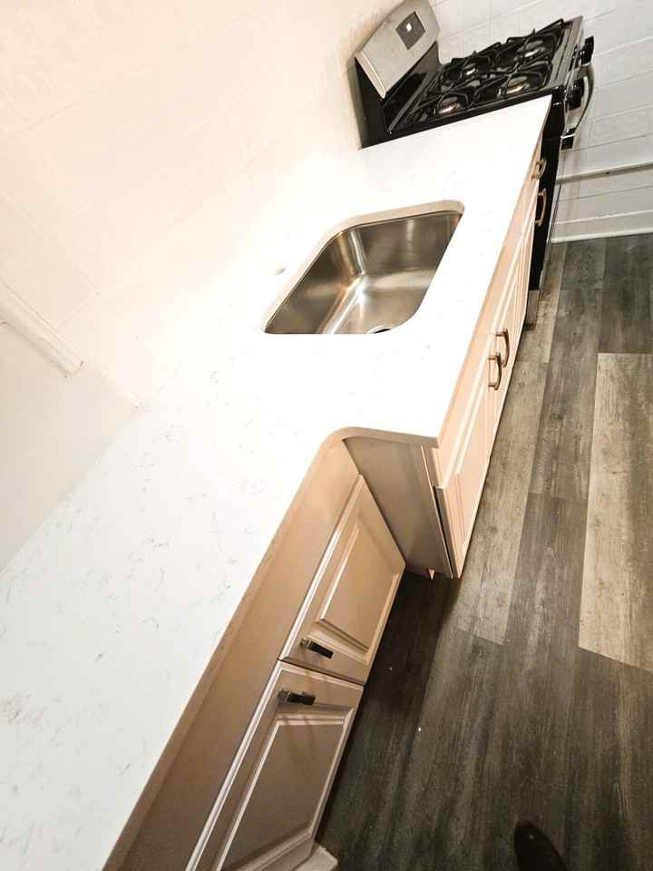 4800 N Paulina St #2 - Photo 2 of 8