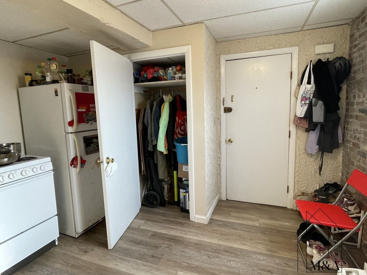 67 Nottinghill Rd #B - Photo 4 of 12