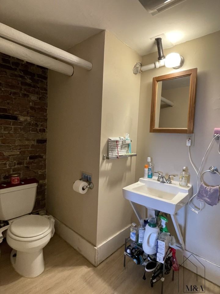 67 Nottinghill Rd #B - Photo 5 of 12