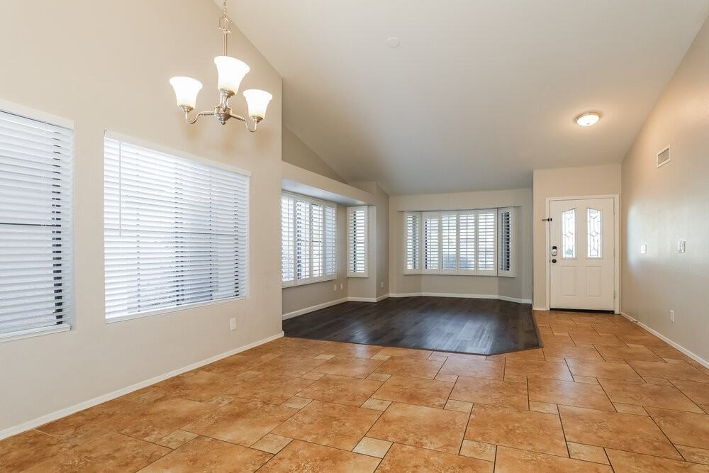 7519 W Sequoia Dr - Photo 6 of 17